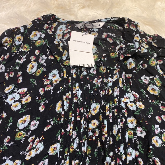 Zara The Penny Blouse Black Floral White Daisy Print Women’s Size XSmall NWT - Picture 3 of 7